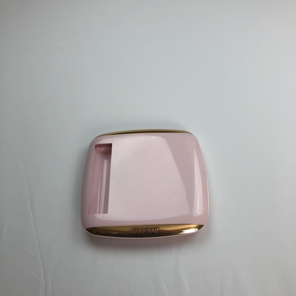 Older Mary Kay custom compact new with box - Picture 4 of 5
